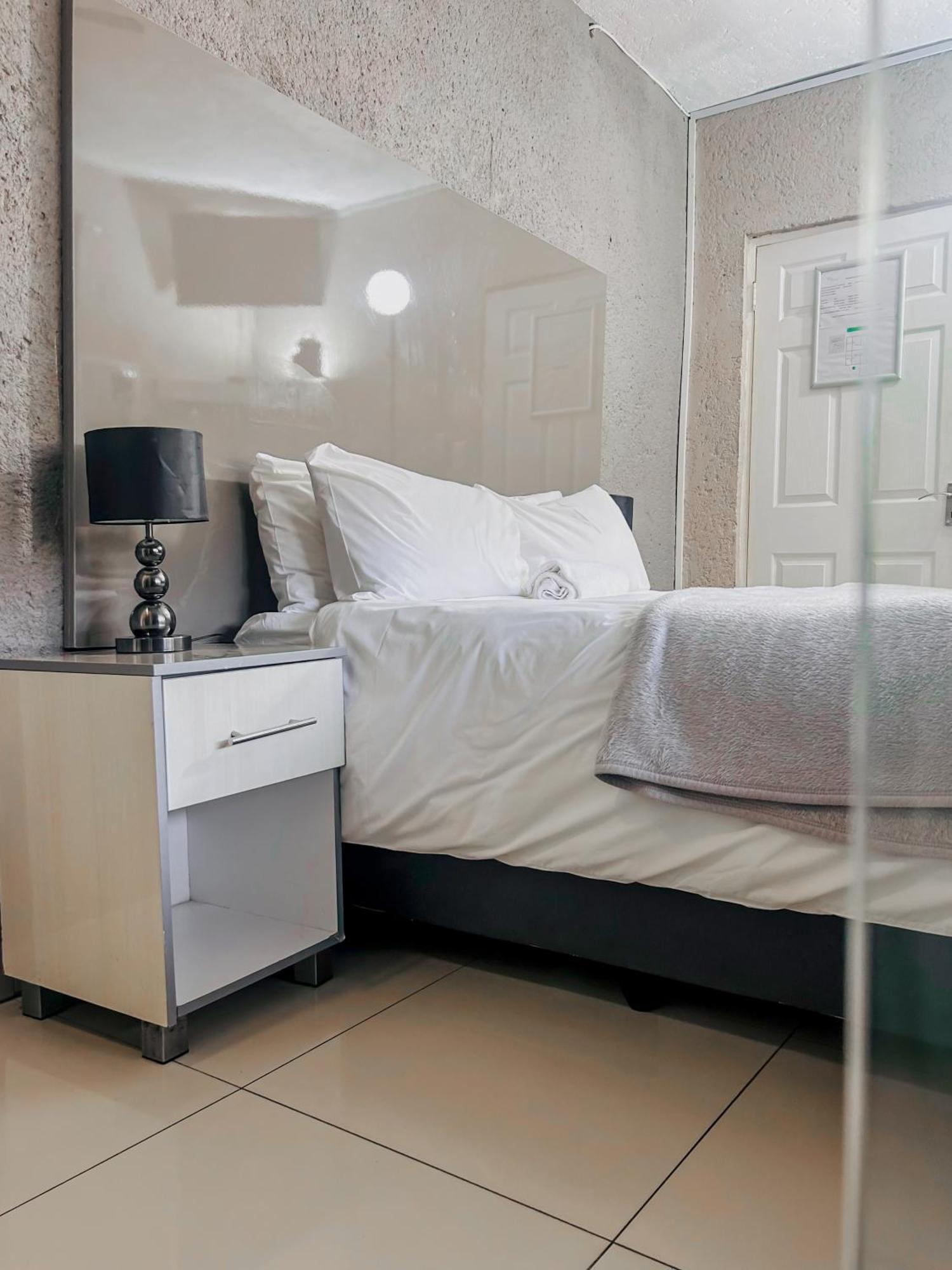 View Inn Exclusive Lodge Mbombela Zewnętrze zdjęcie