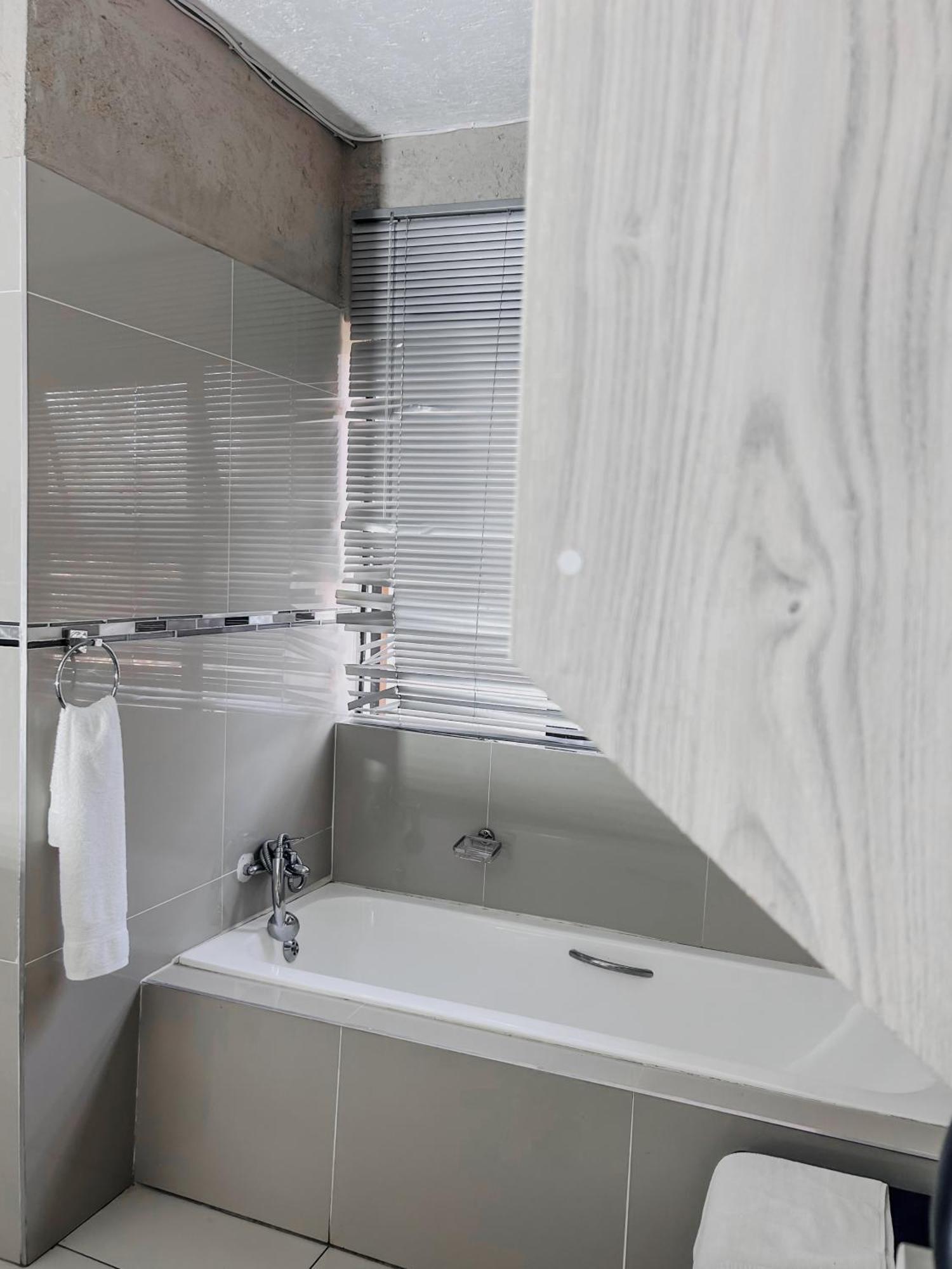 View Inn Exclusive Lodge Mbombela Zewnętrze zdjęcie